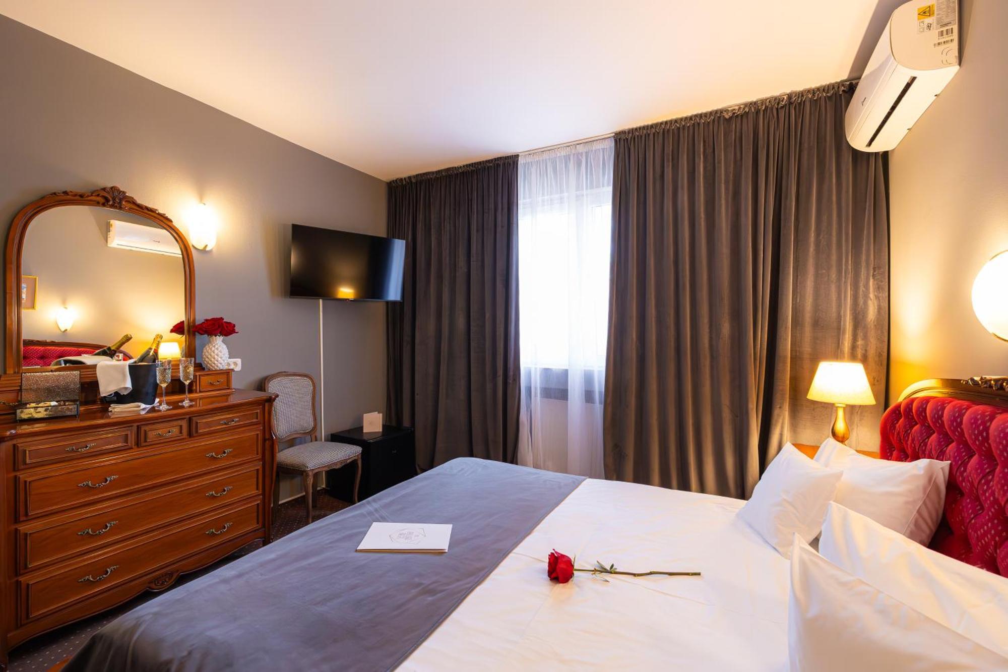 Hotel Brilliant Meses Zalău Exteriér fotografie